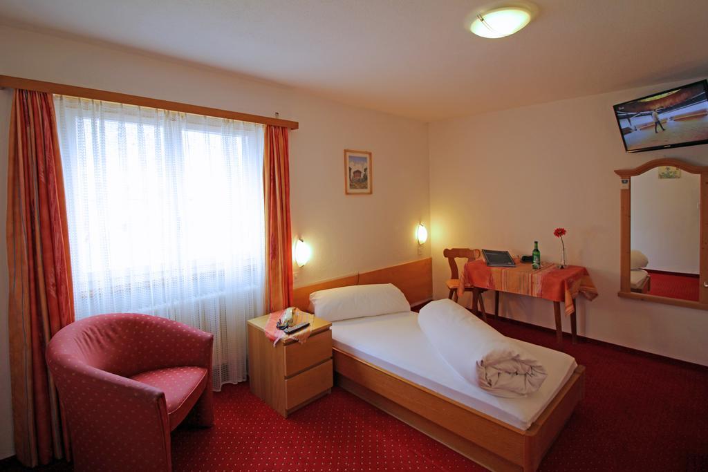 Hotel Restaurant Mattmarkblick 3*